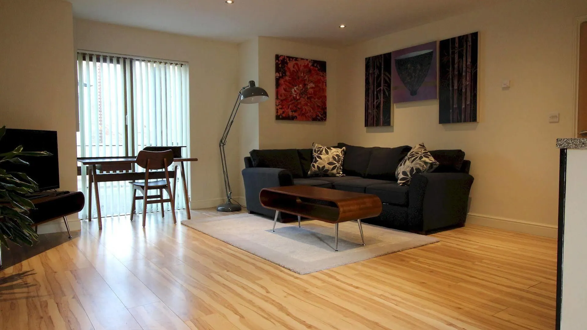 Lux Living Apartments - Alpha Apartments Cambridge 0*,