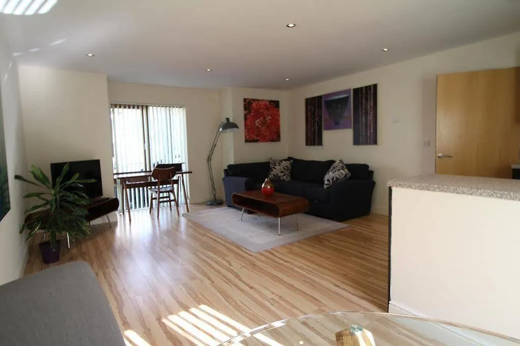 Lux Living Apartments - Alpha Apartments Cambridge